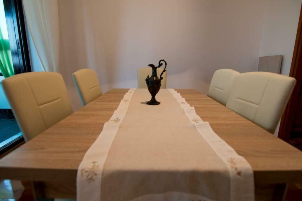 Sea View Apartment Mali Losinj Exterior photo